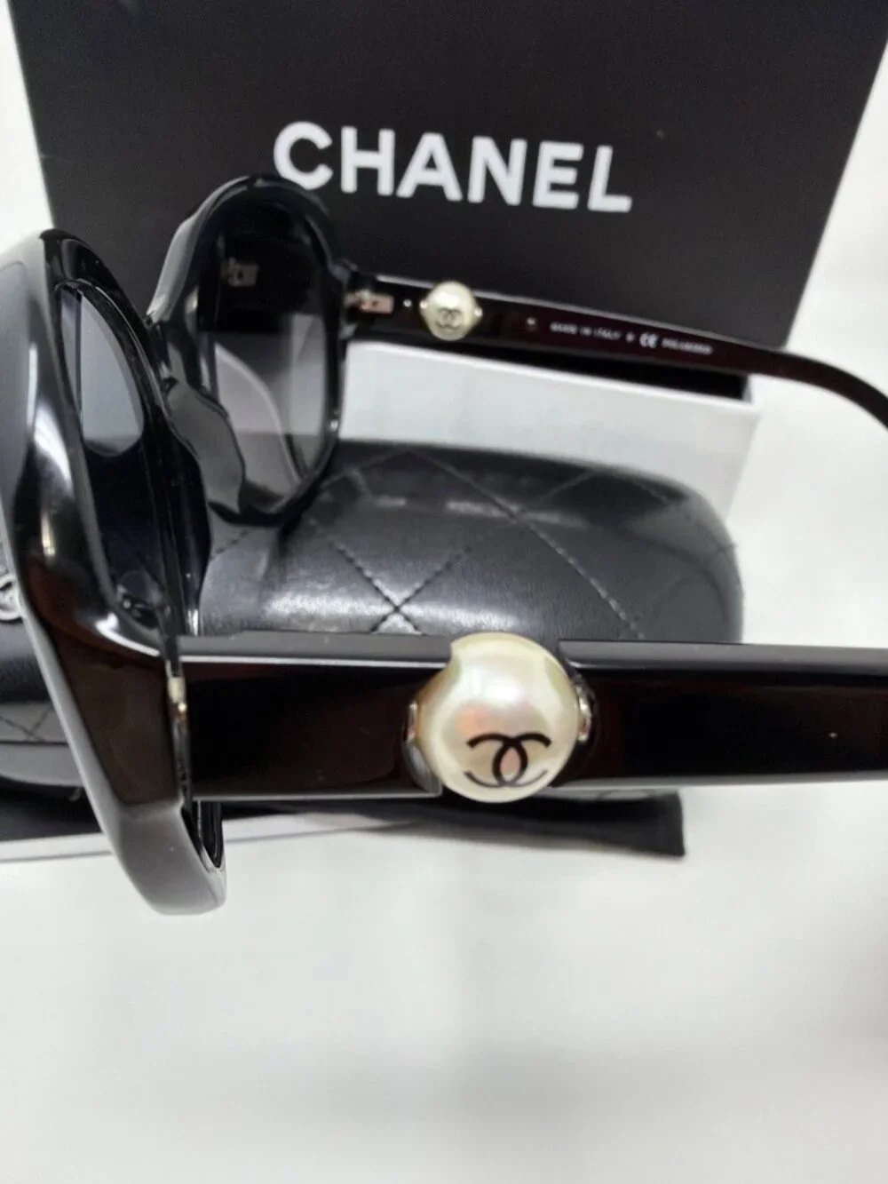 CHANEL CH5211-H Pearl CC Polarized Oversized Black Sunglasses Italy 57mm